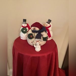 Great collection of Snowmen,3 are resin & the largest is stuffed fluffy fabric